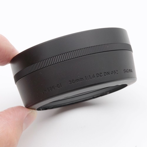 Sigma lh586 lens hood - lh586-01,